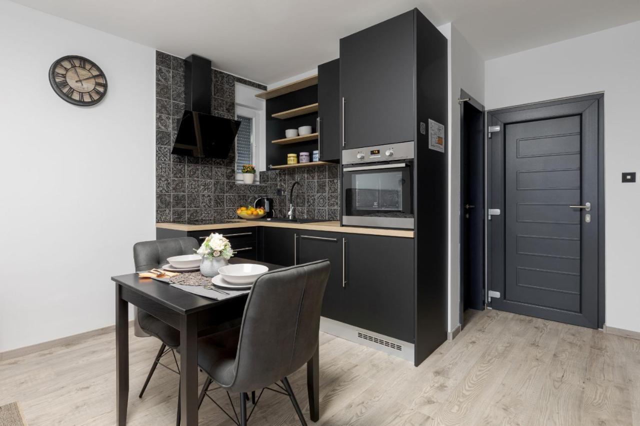 Apartman Downtown Dl Zagreb Exterior foto